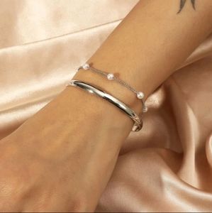 Faux Pearl Decorated Bracelet